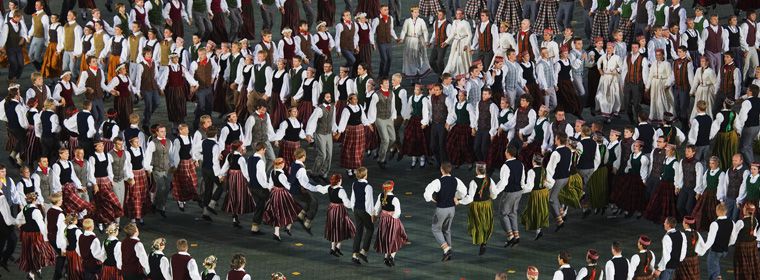 20120809-Latvian dance.jpg